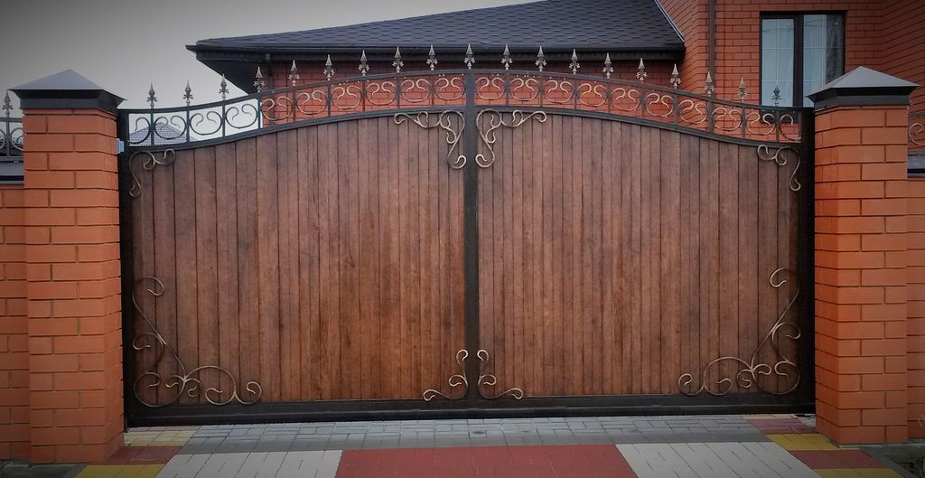 Купить простые ворота для дома: советы по выбору, установке и уходу в Апшеронске от 33005 руб | ВоротМастер-Пшр