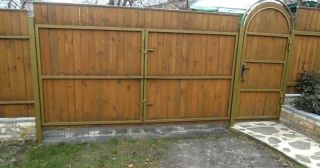 Купить распашные ворота деревянные Апшеронск, цена от 2734 руб.